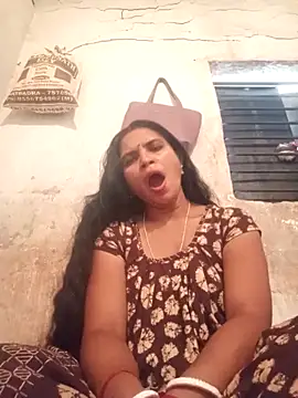 Notyriya7 online show from February 26, 2026, 4:56 am