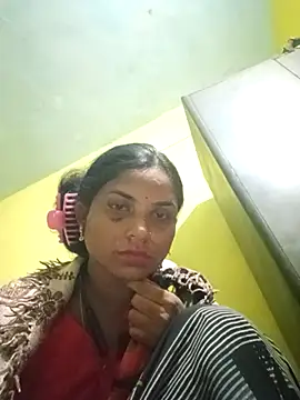 Snapshot of Notyriya7 chatting on December 14, 2025, 12:28 am Notyriya7 online show from December 14, 2025, 12:28 am