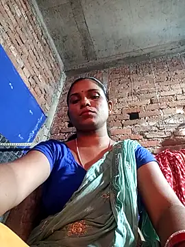 Snapshot of Notyriya7 chatting on November 3, 2025, 5:12 am Notyriya7 online show from November 3, 2025, 5:12 am