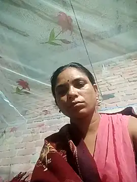 Snapshot of Notyriya7 chatting on October 10, 2025, 10:32 pm Notyriya7 online show from October 10, 2025, 10:32 pm