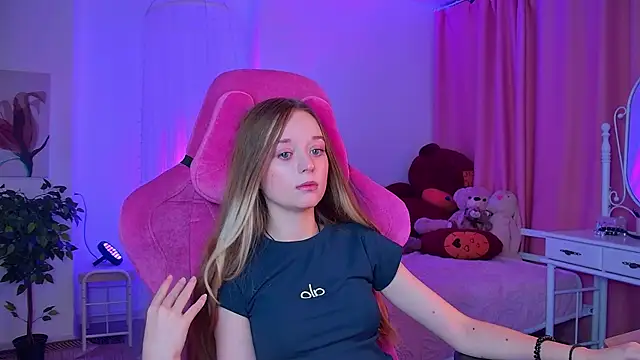 AleksaNight online show from October 2, 2025, 7:45 am