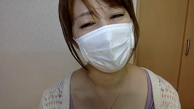 Snapshot of kitty_kyoto chatting on October 7, 2025, 2:51 pm kitty kyoto online show from October 7, 2025, 2:51 pm