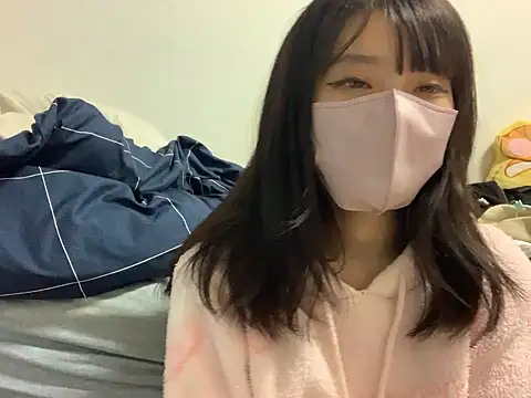 Snapshot of ituki_0415 chatting on November 13, 2025, 4:44 pm ituki 0415 online show from November 13, 2025, 4:44 pm