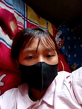 Snapshot of kata-00 chatting on October 3, 2025, 5:42 am kata-00 online show from October 3, 2025, 5:42 am