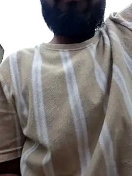 soniriyaa010101 online show from October 30, 2025, 10:24 am