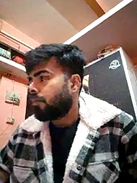 soniriyaa010101 online show from January 14, 2026, 1:15 pm