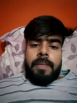 soniriyaa010101 online show from October 19, 2025, 5:59 pm