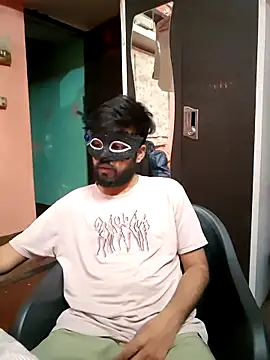 Snapshot of soniriyaa010101 chatting on March 3, 2026, 6:04 pm soniriyaa010101 online show from March 3, 2026, 6:04 pm