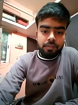 soniriyaa010101 online show from December 2, 2025, 10:39 am