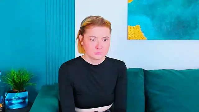 TracyCurtis online show from September 26, 2025, 5:58 am