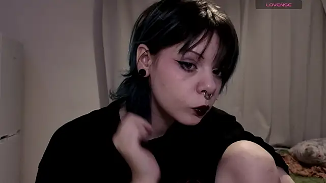 Alice Zev online show from December 16, 2025, 6:39 am