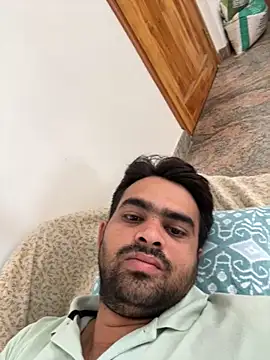sunnu 97  online show from May 31, 2026, 2:28 am