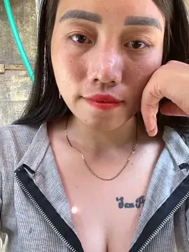 chipp-bong online show from October 16, 2025, 1:58 am