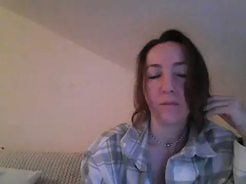 Snapshot of Valessya chatting on May 7, 2026, 6:55 pm Valessya online show from May 7, 2026, 6:55 pm
