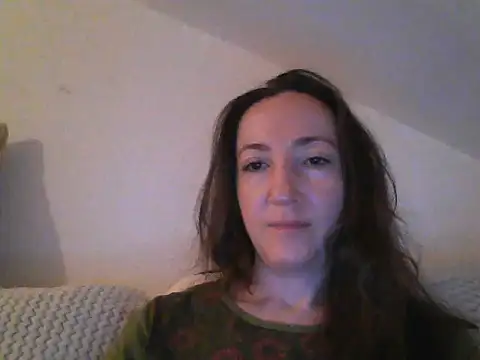 Snapshot of Valessya chatting on June 15, 2026, 8:19 pm Valessya online show from June 15, 2026, 8:19 pm