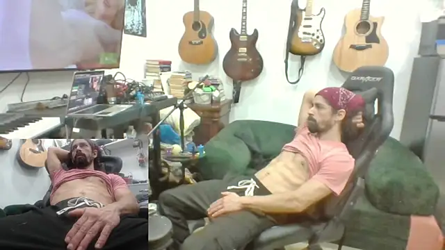 Snapshot of Stringin69 chatting on March 9, 2026, 7:23 am Stringin69 online show from March 9, 2026, 7:23 am