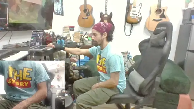 Snapshot of Stringin69 chatting on March 3, 2026, 7:59 am Stringin69 online show from March 3, 2026, 7:59 am