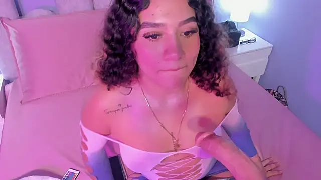 Snapshot of mia_cataleiya chatting on October 1, 2025, 11:36 am mia cataleiya online show from October 1, 2025, 11:36 am