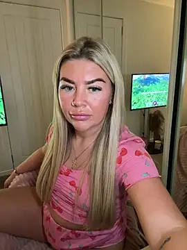 EmilyKingg online show from September 13, 2025, 10:21 pm