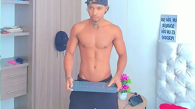 Snapshot of cassian_gold chatting on July 7, 2026, 1:25 pm cassian gold online show from July 7, 2026, 1:25 pm