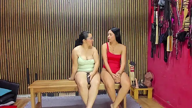 VantablackBDSMShow  online show from February 5, 2026, 12:45 pm