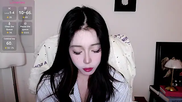 Snapshot of Wfrost0707 chatting on January 12, 2026, 11:06 am Wfrost0707 online show from January 12, 2026, 11:06 am