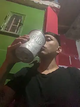 Ismaa  98 online show from October 23, 2025, 4:44 am