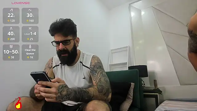 Snapshot of Harald_Smed chatting on November 7, 2025, 1:15 pm Harald Smed online show from November 7, 2025, 1:15 pm