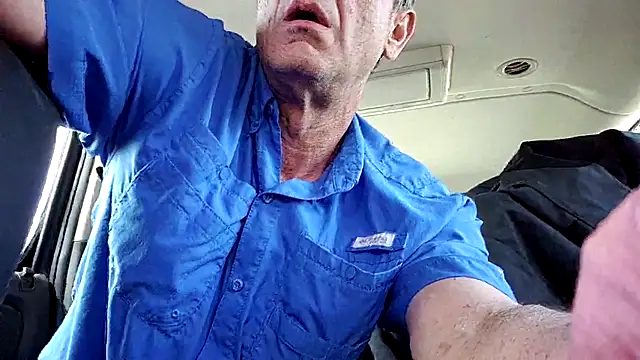 Mickelangello75 online show from March 31, 2026, 8:55 pm