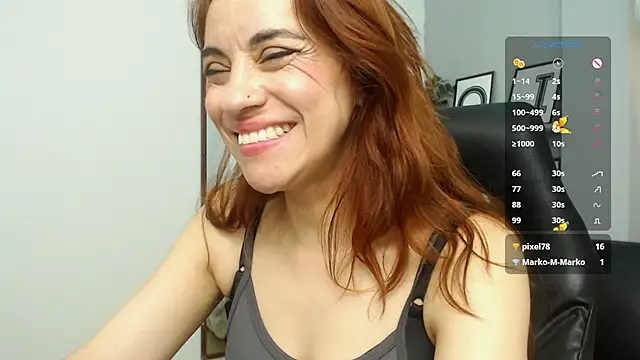 Snapshot of KendallWood_ chatting on June 11, 2026, 12:32 am KendallWood online show from June 11, 2026, 12:32 am