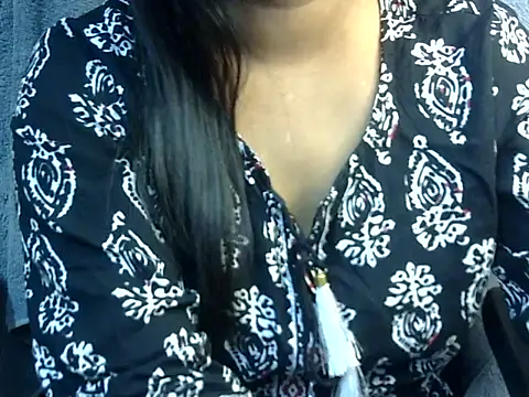 kannu sexy online show from March 17, 2026, 4:10 pm