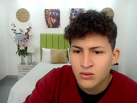 Axel savage online show from September 16, 2025, 7:04 pm