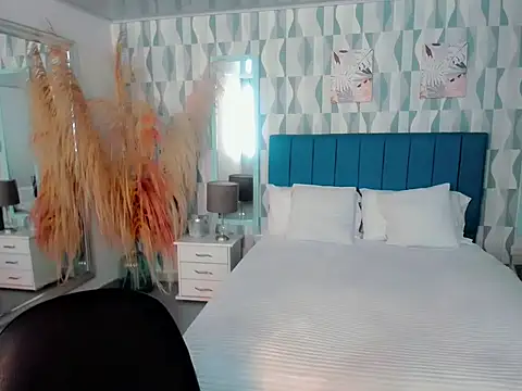 Axel savage online show from November 25, 2025, 12:05 pm