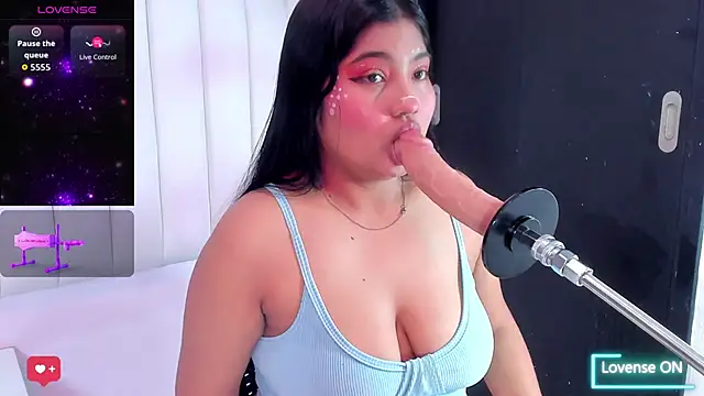 Snapshot of mysticlatina1 chatting on November 1, 2025, 12:21 pm mysticlatina1 online show from November 1, 2025, 12:21 pm