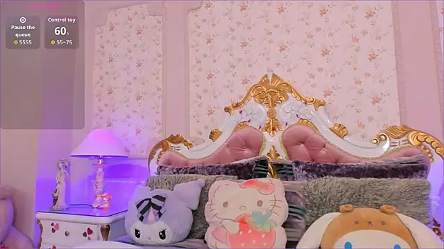 Snapshot of SharonBonet chatting on February 11, 2026, 11:10 am SharonBonet online show from February 11, 2026, 11:10 am