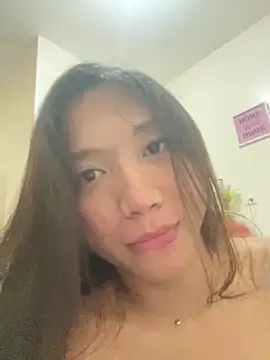 cassie cakes online show from February 9, 2026, 5:33 pm