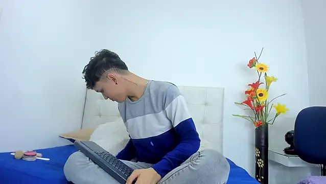 Party sex strovers online show from September 23, 2025, 8:16 pm