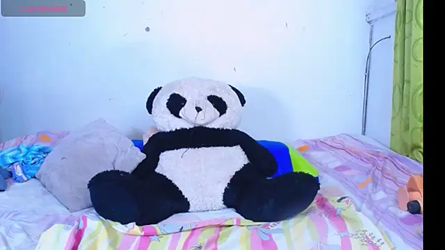 Snapshot of Gracce-Smith chatting on November 23, 2025, 4:55 am Gracce-Smith online show from November 23, 2025, 4:55 am