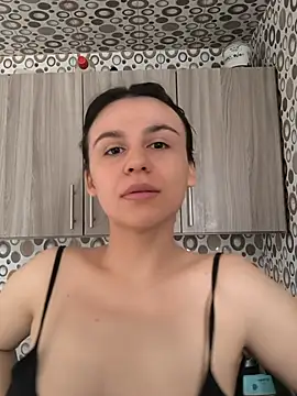 Snapshot of Daniela-rosee chatting on August 6, 2026, 6:14 pm Daniela-rosee online show from August 6, 2026, 6:14 pm