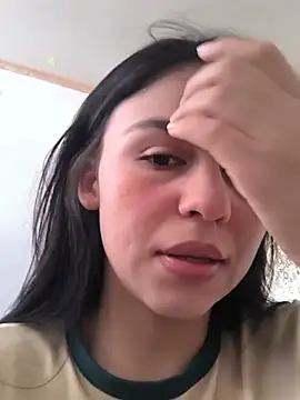 Snapshot of Daniela-rosee chatting on July 19, 2026, 5:42 pm Daniela-rosee online show from July 19, 2026, 5:42 pm