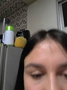 Snapshot of Daniela-rosee chatting on August 4, 2026, 1:21 am Daniela-rosee online show from August 4, 2026, 1:21 am