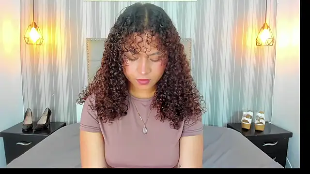 Snapshot of Sofiapassionne chatting on June 21, 2026, 2:56 pm Sofiapassionne online show from June 21, 2026, 2:56 pm