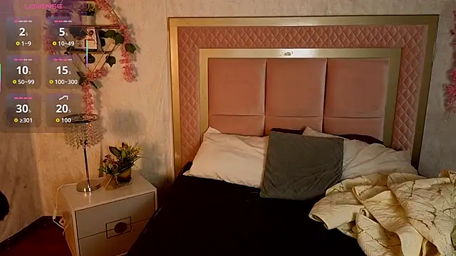 RobinBennett online show from December 5, 2025, 12:04 pm