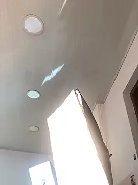 Snapshot of RobinBennett chatting on February 12, 2026, 12:16 pm RobinBennett online show from February 12, 2026, 12:16 pm