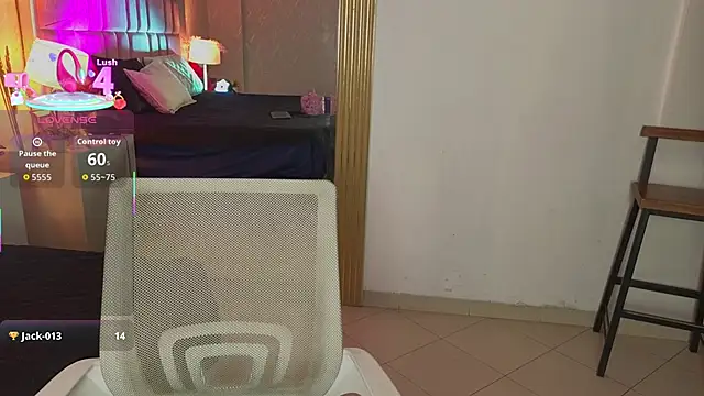 Snapshot of RobinBennett chatting on March 21, 2026, 11:36 am RobinBennett online show from March 21, 2026, 11:36 am