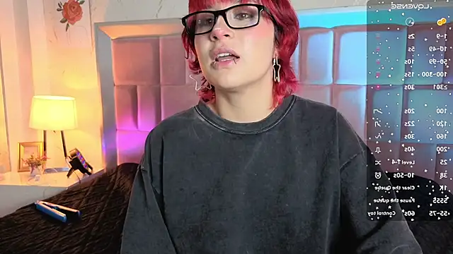 Snapshot of RobinBennett chatting on February 15, 2026, 12:15 pm RobinBennett online show from February 15, 2026, 12:15 pm