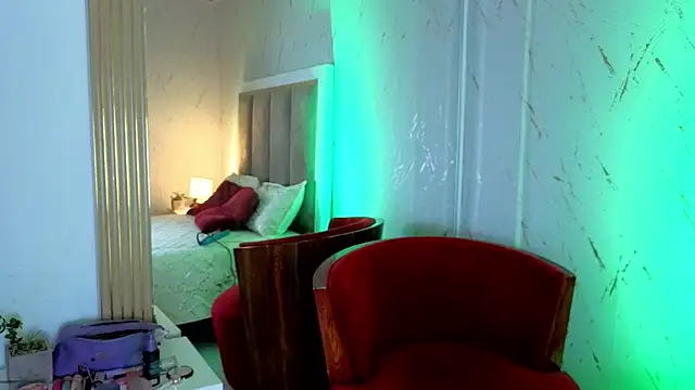 RobinBennett online show from November 6, 2025, 3:54 am