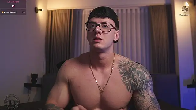 Thomas Falcon online show from November 1, 2025, 2:18 am