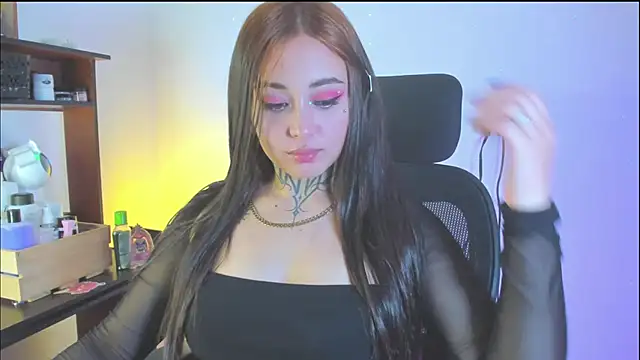 SofiaBermudez online show from October 30, 2025, 3:49 am