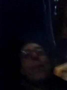 Snapshot of Astrid3 chatting on November 4, 2025, 10:02 pm Astrid3 online show from November 4, 2025, 10:02 pm